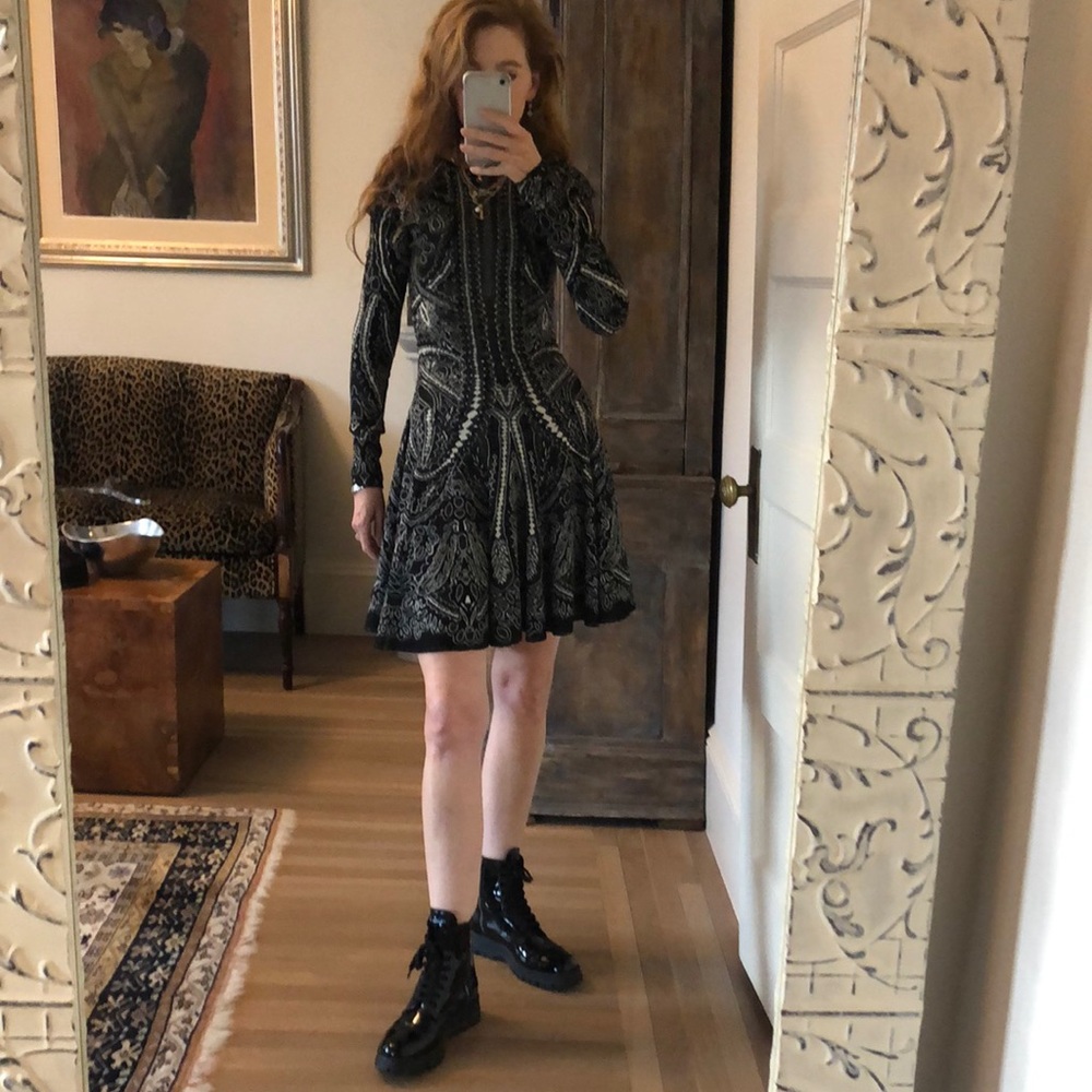 Alexander McQueen sweater fit and flare dress - Picture 3 of 10